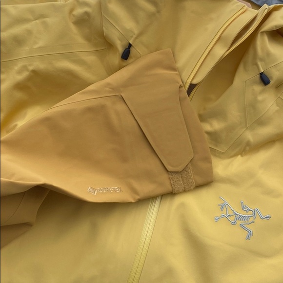 Arcteryx Sentinel Anorak - Picture 4 of 8
